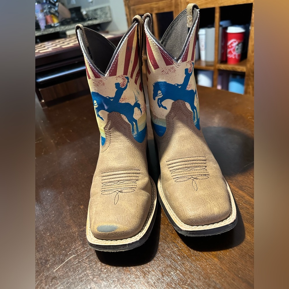 Boys Ariat Boots!